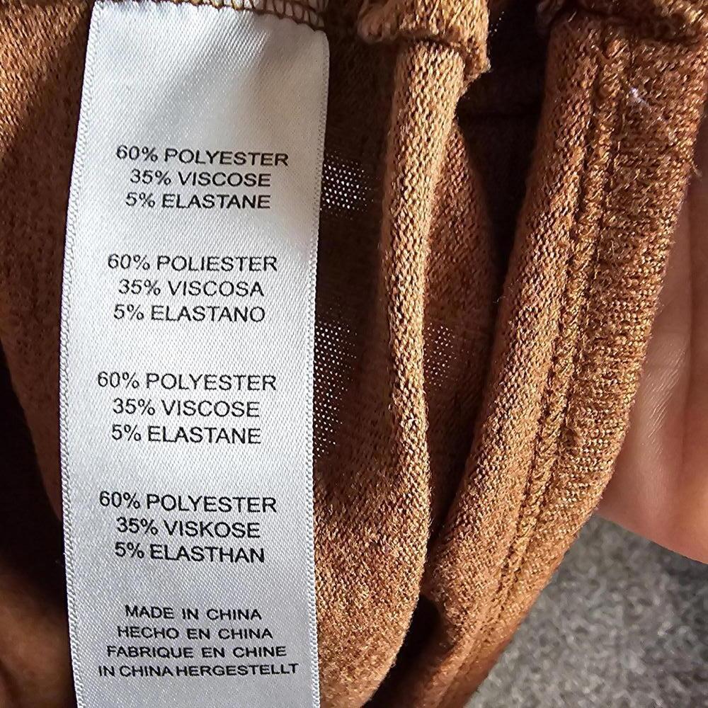 Avenue Brown Sweater - Picture 5 of 5